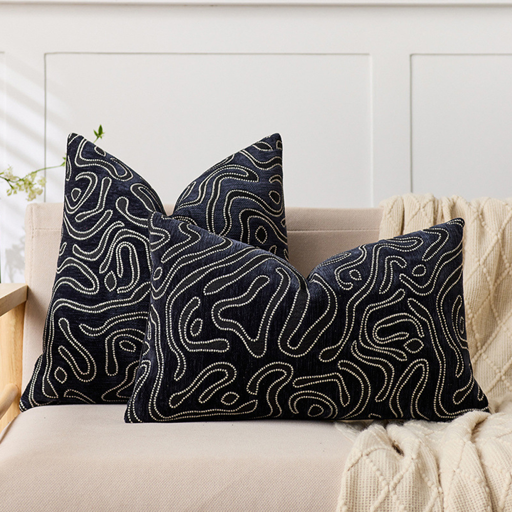 Bantal deco bantal Chenille bermotif hewan